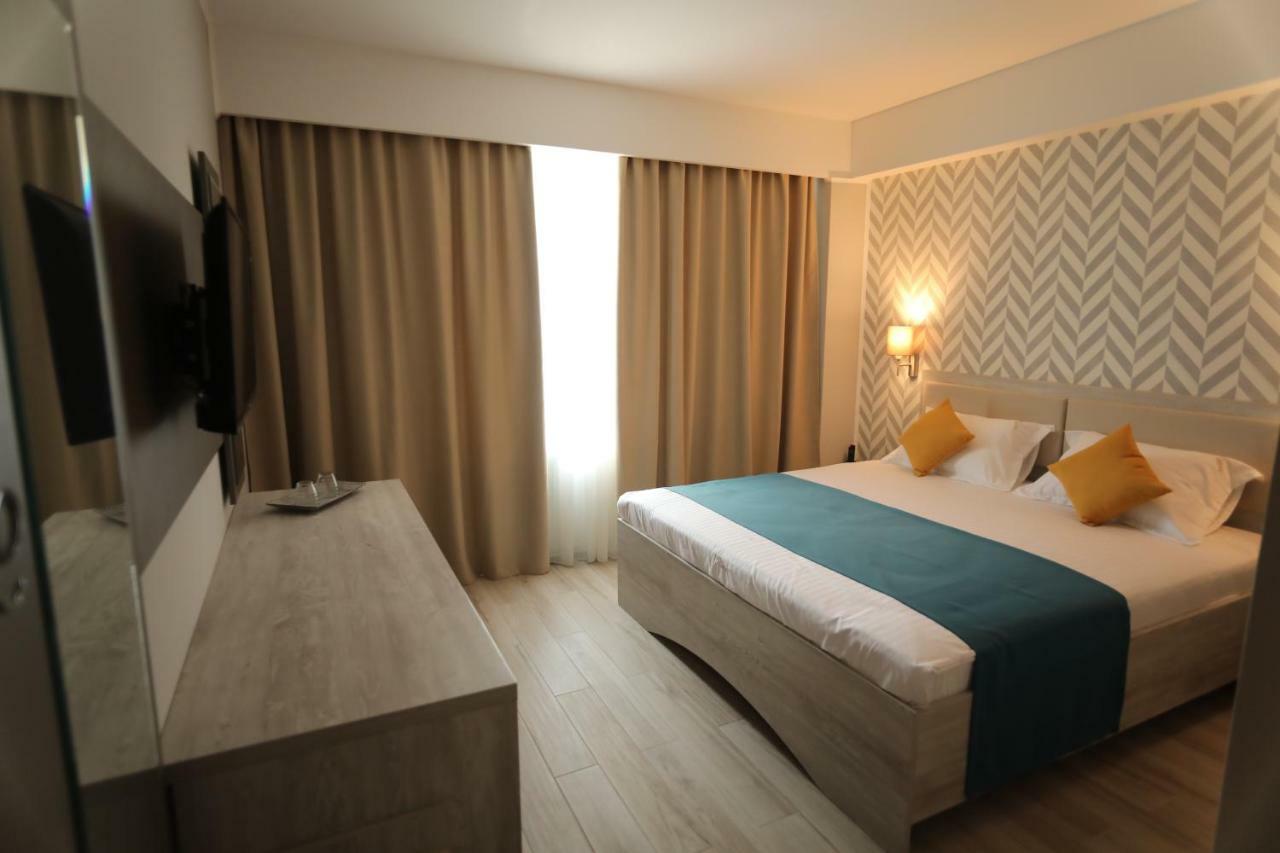 Hotel Dedal Năvodari Εξωτερικό φωτογραφία
