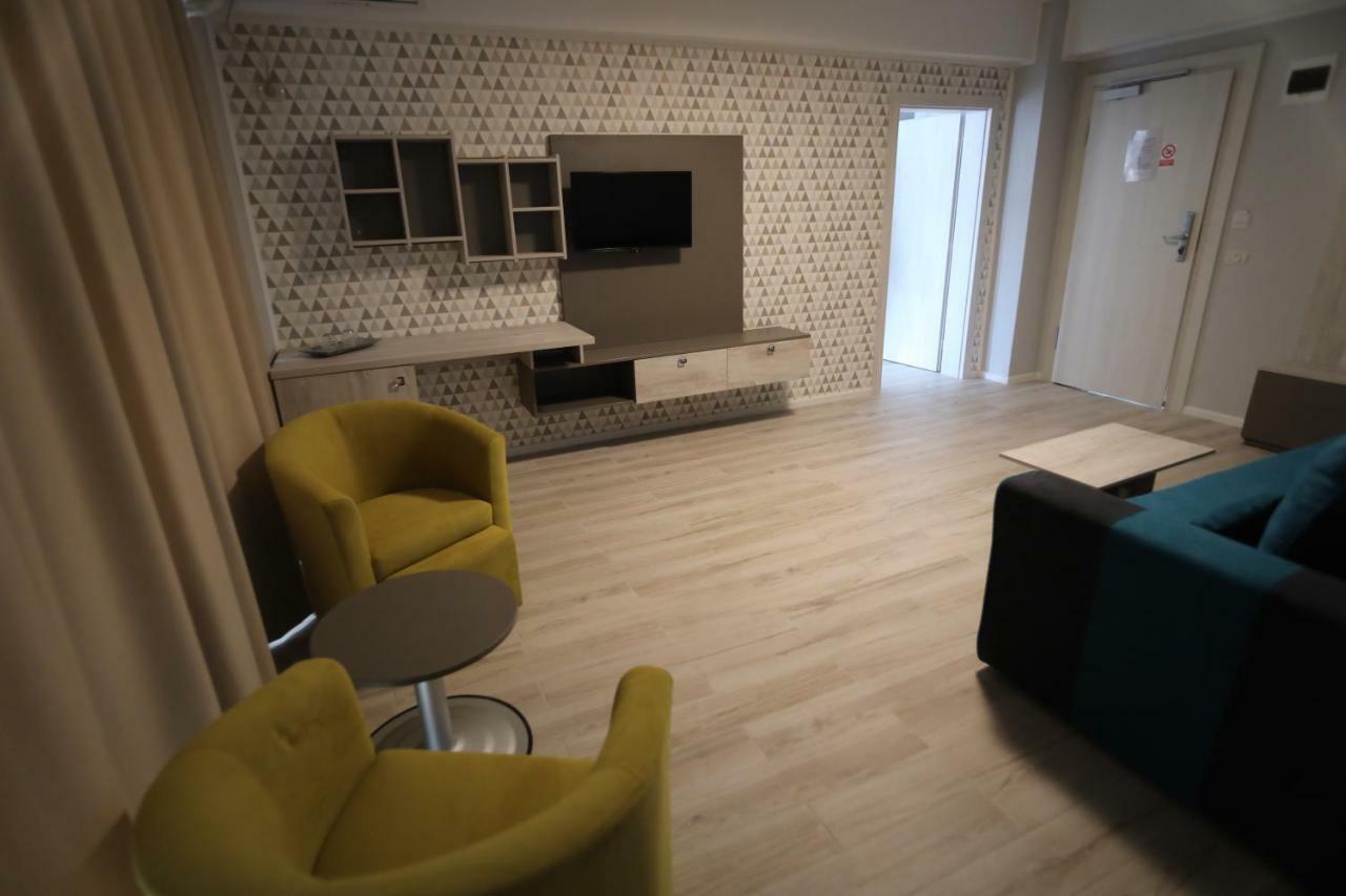 Hotel Dedal Năvodari Εξωτερικό φωτογραφία